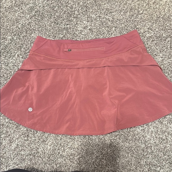 Lululemon Athletica Mauve Mini Skirt - Picture 2 of 6